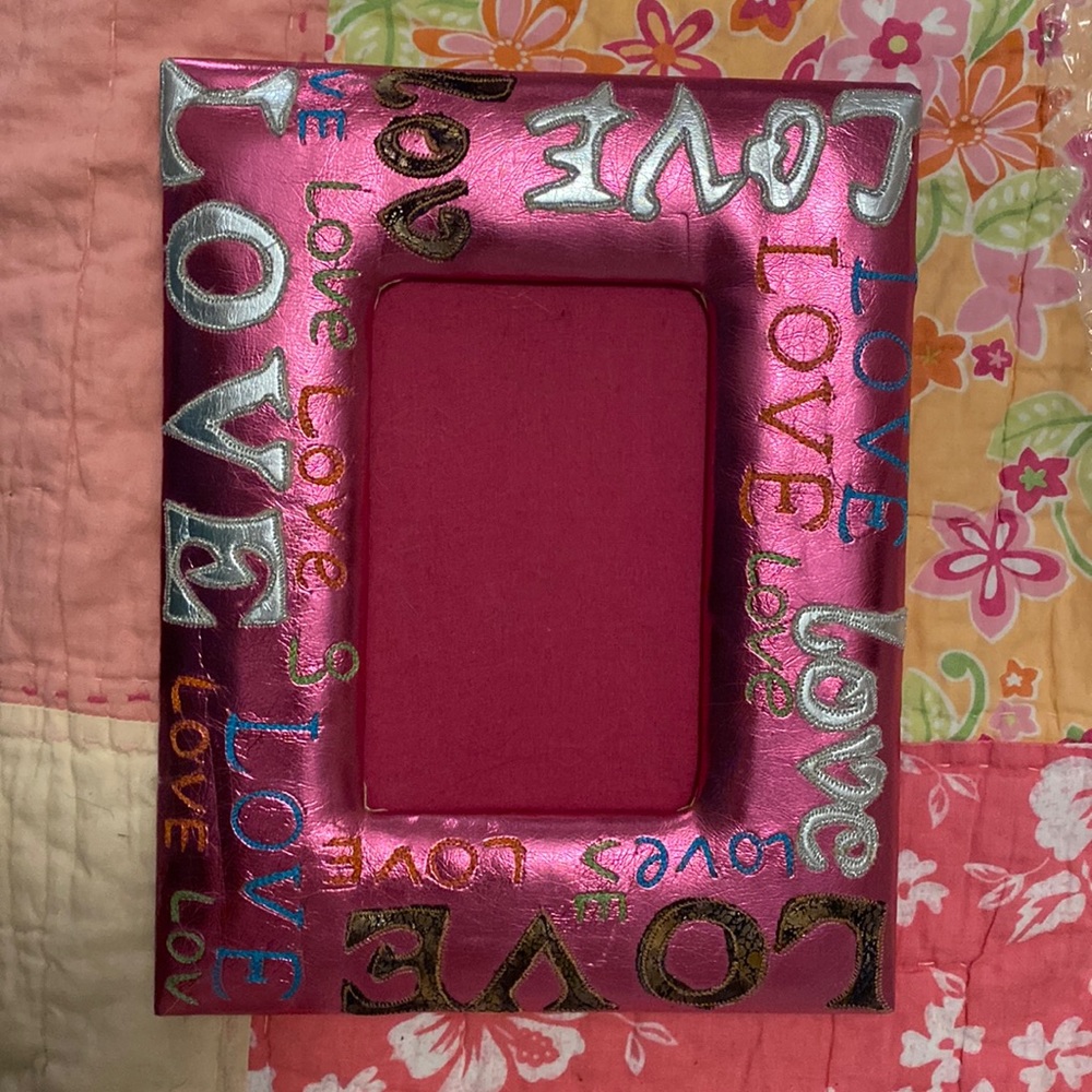 Pink love frame
